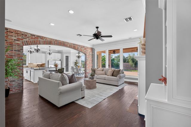 9522 Milbank Drive, Shreveport, LA 71115