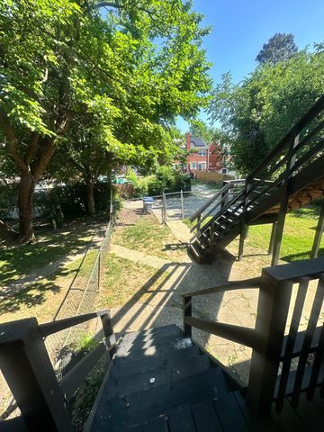 125 GALVESTON PL SW, Washington, DC 20032