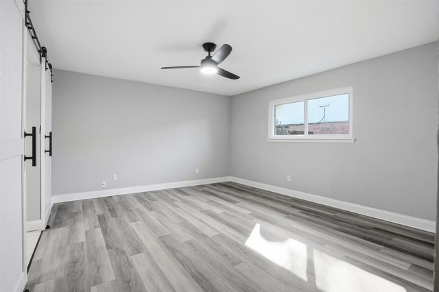 2217 Honey Creek Lane, Arlington, TX 76006