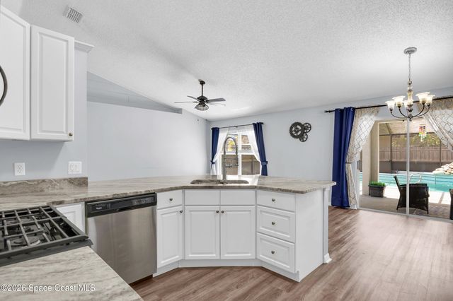 2400 Wolf Creek Drive, Melbourne, FL 32935