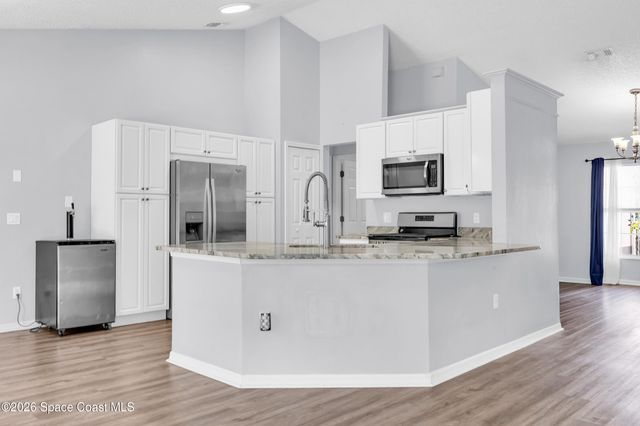 2400 Wolf Creek Drive, Melbourne, FL 32935