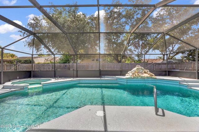 2400 Wolf Creek Drive, Melbourne, FL 32935