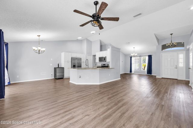 2400 Wolf Creek Drive, Melbourne, FL 32935