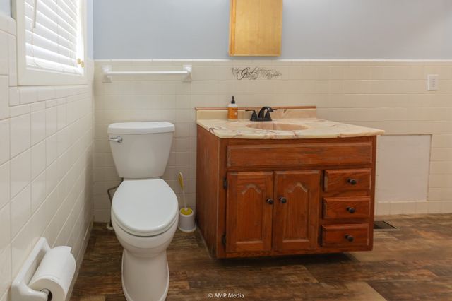 451 NW F Avenue, Hamlin, TX 79520