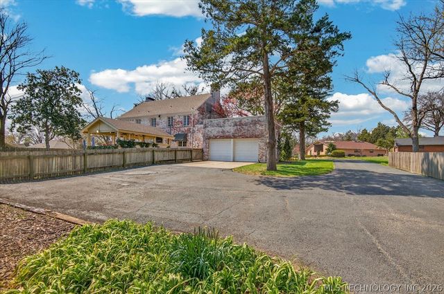 2317 London Lane, Bartlesville, OK 74006