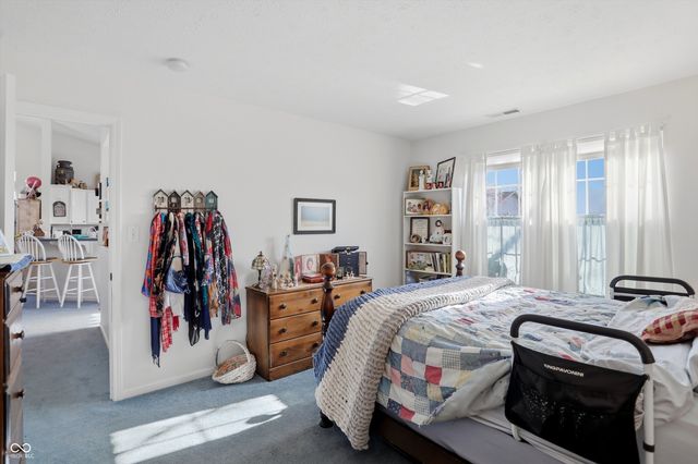 1177 Creek Bend Drive, Greenwood, IN 46143