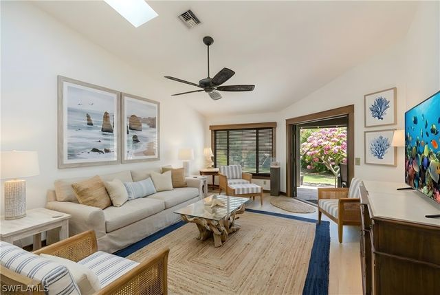 6624 Trident WAY G5, Naples, FL 34108