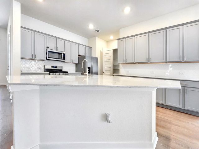 2329 Gabriels Horn RD, Leander, TX 78641
