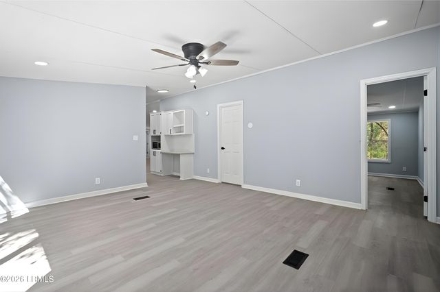 8 Jenkins Port Road, St. Helena Island, SC 29920