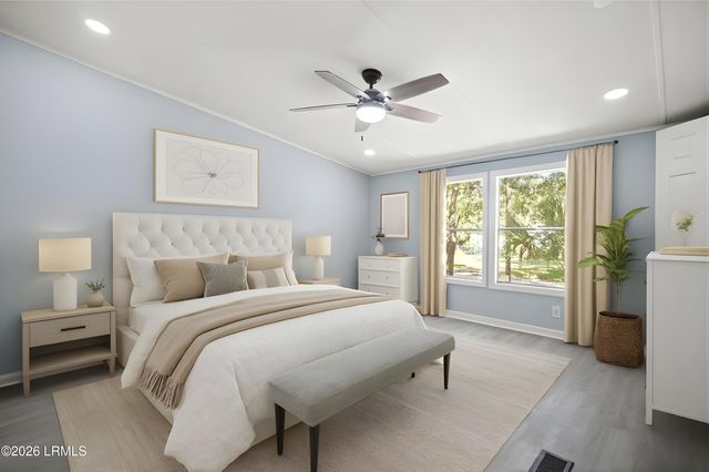 8 Jenkins Port Road, St. Helena Island, SC 29920