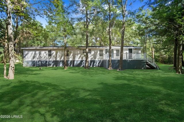 8 Jenkins Port Road, St. Helena Island, SC 29920