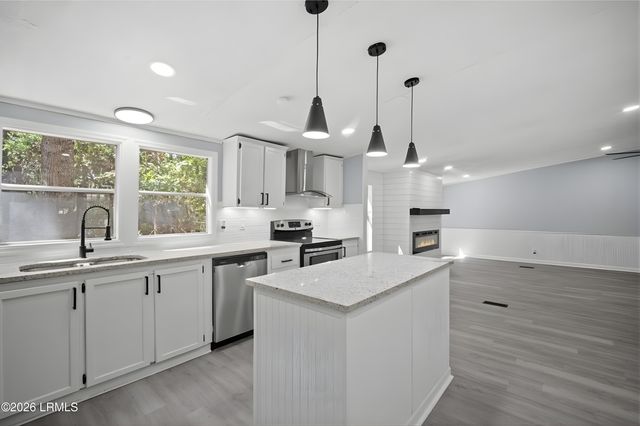8 Jenkins Port Road, St. Helena Island, SC 29920