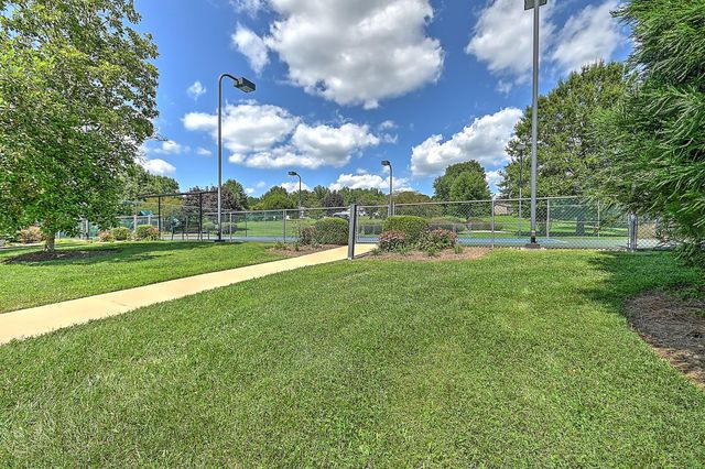124 Cross Community Road, Bristol, TN 37620