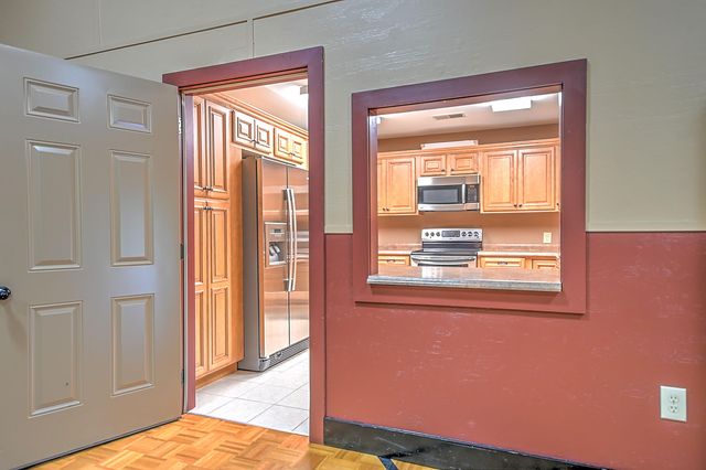 124 Cross Community Road, Bristol, TN 37620