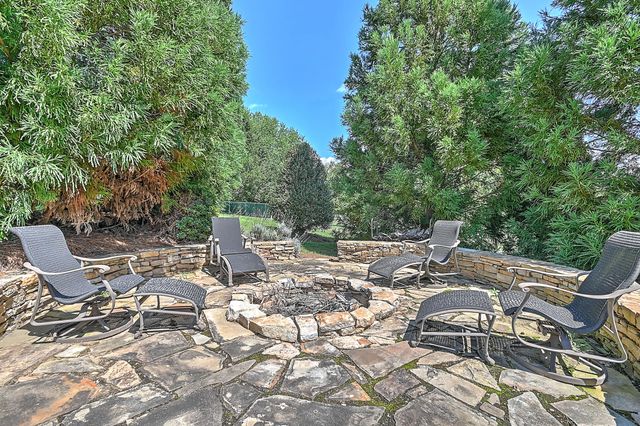 124 Cross Community Road, Bristol, TN 37620