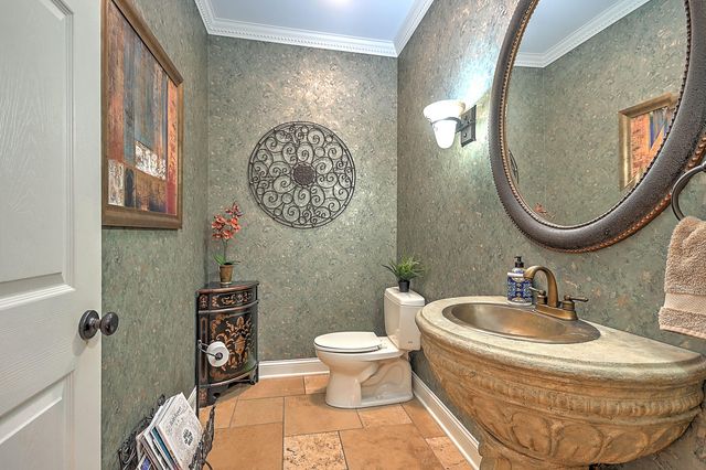 124 Cross Community Road, Bristol, TN 37620