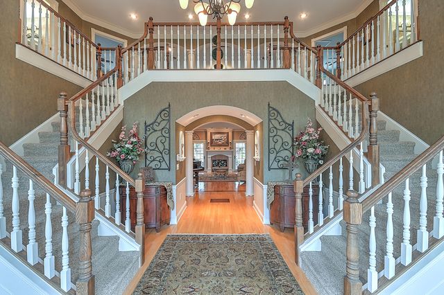 124 Cross Community Road, Bristol, TN 37620
