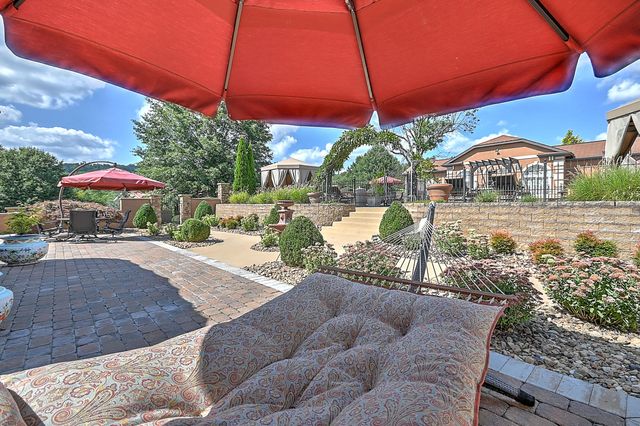 124 Cross Community Road, Bristol, TN 37620