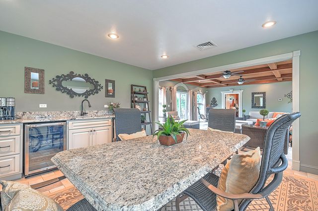 124 Cross Community Road, Bristol, TN 37620