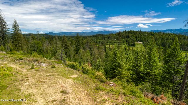 1356 Hidden Valley, Sandpoint, ID 83864