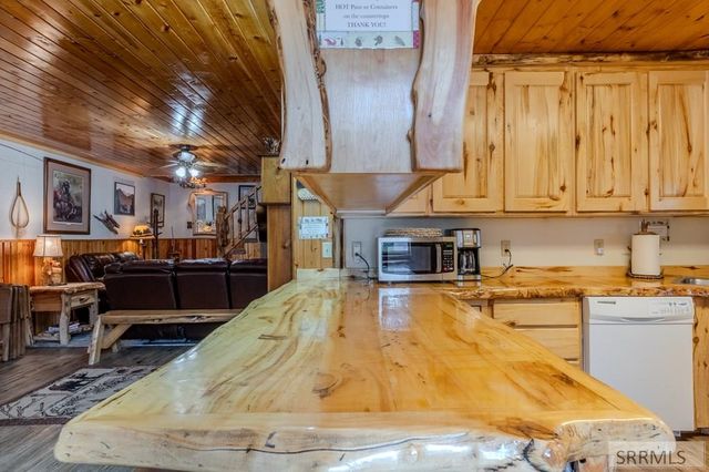 4778 Oak Drive, Island Park, ID 83429