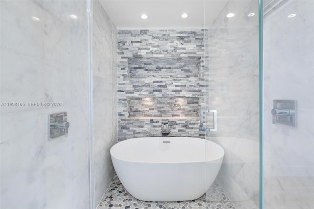 11401 SW 72nd Pl, Pinecrest, FL 33156