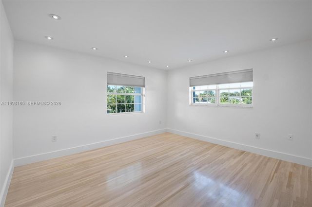 11401 SW 72nd Pl, Pinecrest, FL 33156