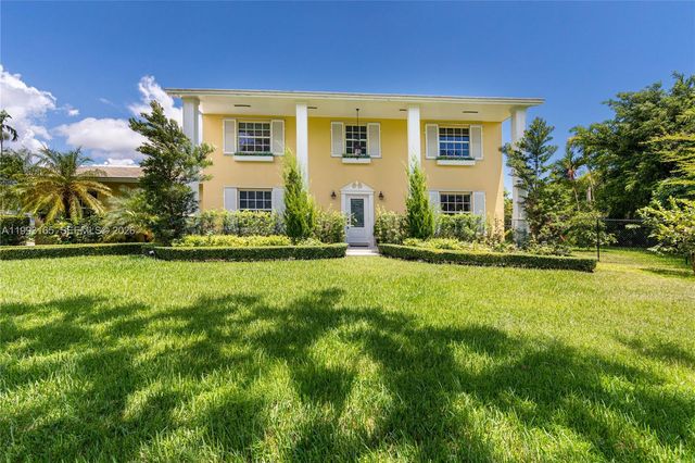 11401 SW 72nd Pl, Pinecrest, FL 33156