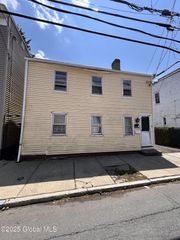 86 Ida Street, Troy, NY 12180