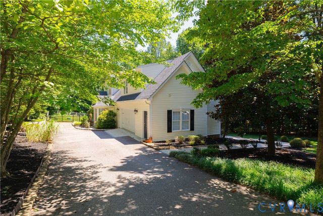 7011 Amstel Bluff Way, South Chesterfield, VA 23838