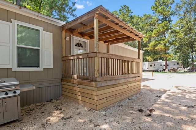 211 Woodstock, Livingston, TX 77351