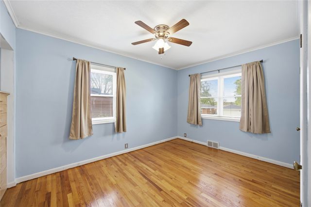 1211 68th Street, Windsor Heights, IA 50324