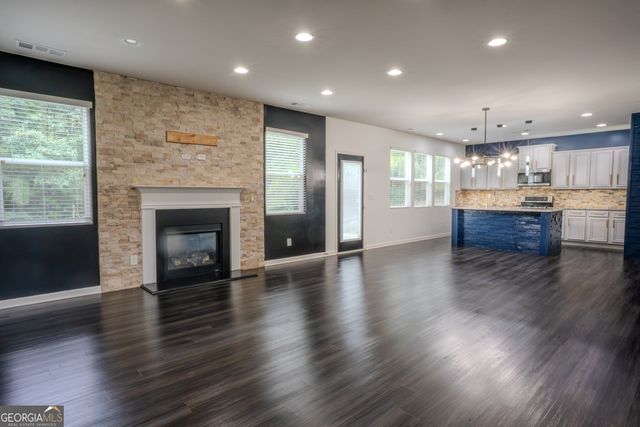 1527 Washington Rose Avenue, Hoschton, GA 30548