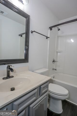 1527 Washington Rose Avenue, Hoschton, GA 30548