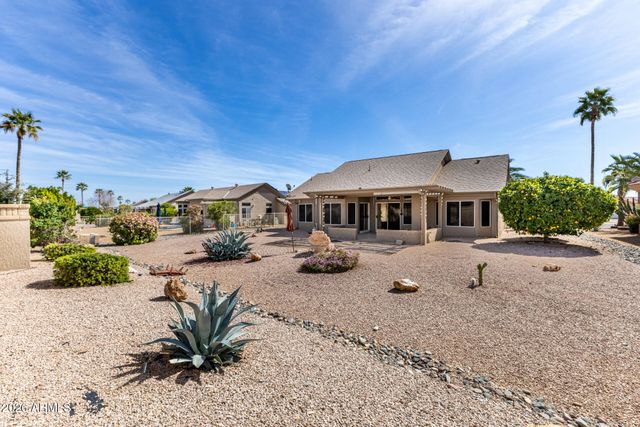 15036 W YOSEMITE Drive W, Sun City West, AZ 85375