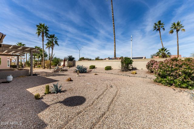 15036 W YOSEMITE Drive W, Sun City West, AZ 85375