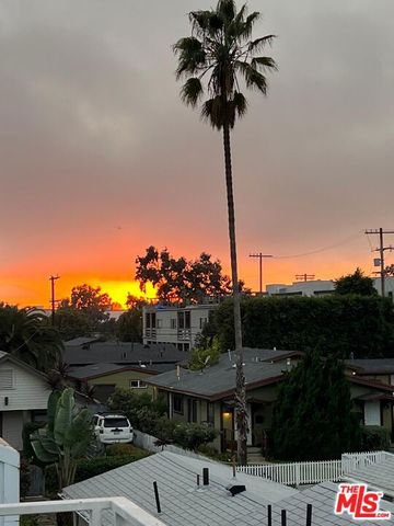 338 Rennie Avenue B, Venice, CA 90291