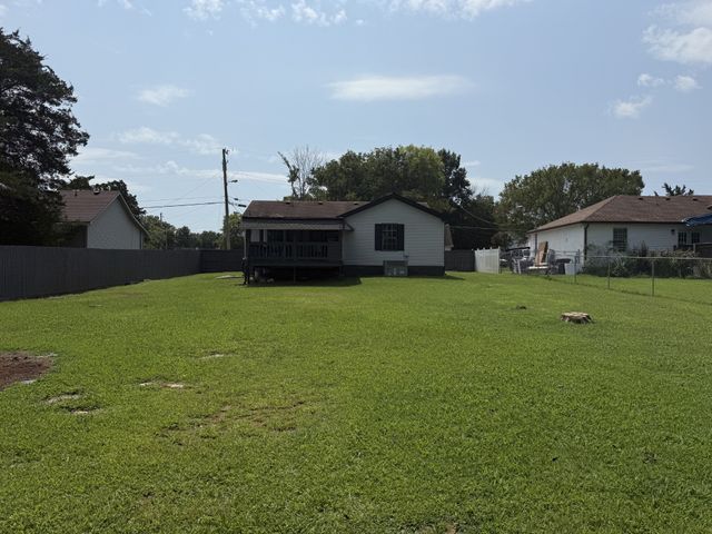 403 Southlake Dr, La Vergne, TN 37086