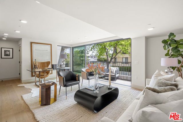 12304 Moorpark Street 103, Los Angeles, CA 91604