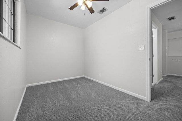 7018 NW 52ND TERRACE, Gainesville, FL 32653