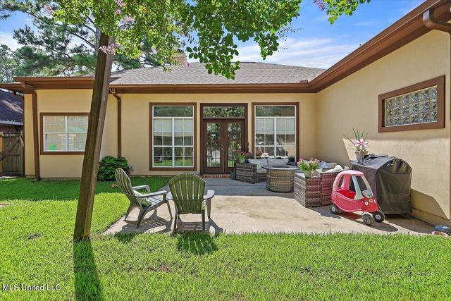 2165 W Fairway Drive, Brandon, MS 39047