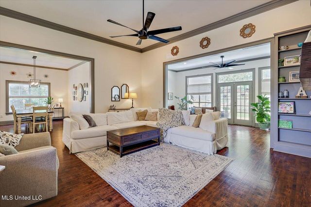 2165 W Fairway Drive, Brandon, MS 39047