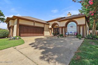 2165 W Fairway Drive, Brandon, MS 39047
