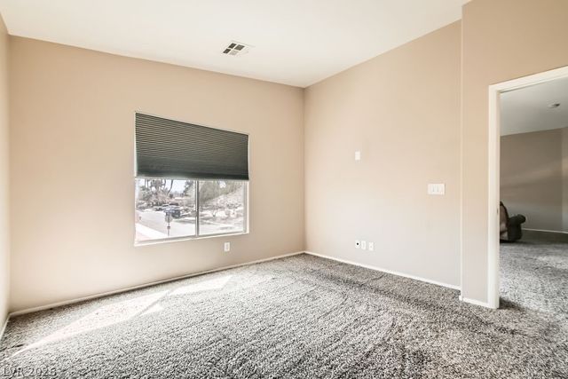 6637 Lookout Lodge Lane 1, North Las Vegas, NV 89084