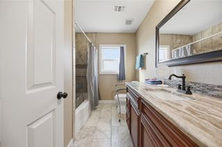 385 S Caldwell ST, Giddings, TX 78942