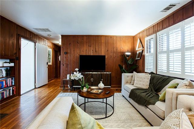 4061 Lower Roswell Road, Marietta, GA 30068