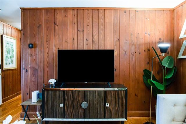 4061 Lower Roswell Road, Marietta, GA 30068