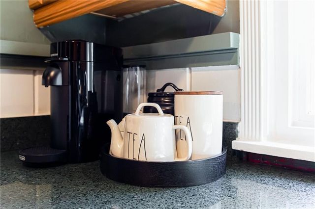 4061 Lower Roswell Road, Marietta, GA 30068