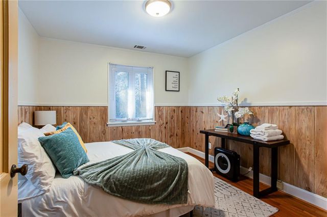 4061 Lower Roswell Road, Marietta, GA 30068