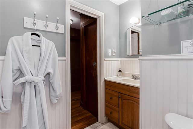 4061 Lower Roswell Road, Marietta, GA 30068